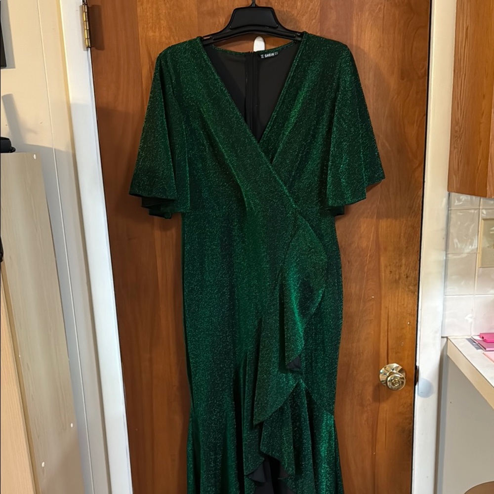 New Shein Elegant Green Wrap Dress